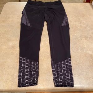 Women’s Champion leggings size medium